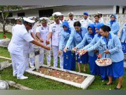 Sambut Hari Armada RI, Prajurit dan Jalasenastri Lanal Sibolga Laksanakan Ziarah di TMP, Anjangsana Kepada Warakawuri dan Pelepasan Purna Bhakti