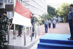 LANTAMAL III JAKARTA LAKSANAKAN APEL GABUNGAN DAN UPACARA PENAIKAN BENDERA