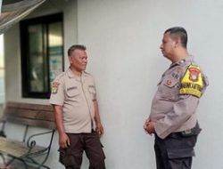 Patroli Sambang Pos Keamanan Oleh Bhabinkamtibmas Polsek Bekasi Selatan
