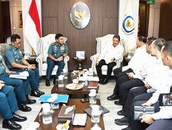 DANLANTAMAL III JAKARTA HADIRI EVALUASI PENANGANAN MASALAH PAGAR LAUT