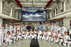 KN. Tanjung Datu-301 Terima Kunjungan Siswa SMK 4 Cilegon