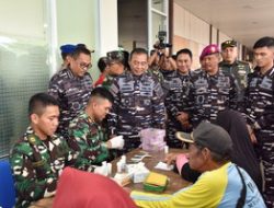 Bentuk Nyata Kepedulian TNI AL, Koarmada RI Gelar Bakti Sosial Dan Bakti Kesehatan bj bii