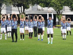 PERKUAT SINERGITAS TNI DAN POLRI, LANTAMAL III JAKARTA IKUTI OLAHRAGA BERSAMA DI KODAM JAYA