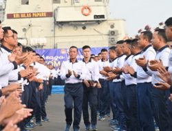 Pangkoarmada RI Olahraga Bersama Prajurit Koarmada I