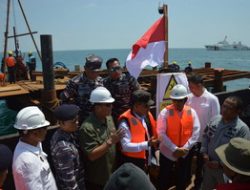 Bakamla RI dan Kemenko Polkam Tinjau Menara Suar Perbatasan Indonesia-Malaysia-Singapura