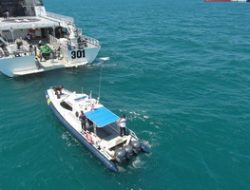 Bakamla RI Bersama Coast Guard 2 Negara Evakuasi Korban Kapal Tenggelam
