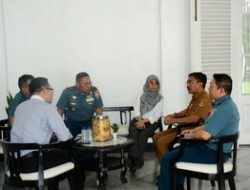 JALIN SILATURAHMI, KOMANDAN LANTAMAL III DAMPINGI ASPOTMAR KASAL KUNJUNGI GUBERNUR JABAR