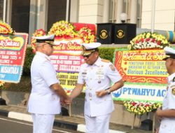 DANLANTAMAL III HADIRI UPACARA PENUTUPAN DIKREG SESKOAL