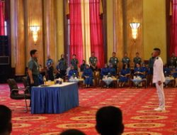 KOMANDAN LANTAMAL III HADIRI ACARA PEMBEKALAN PERWIRA REMAJA ANGKATAN LAUT