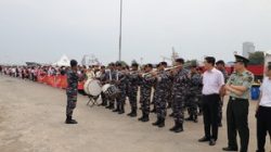 TIGA KAPAL PERANG ASING BERHASIL LOLOS DAN MASUKI PERAIRAN JAKARTA! ADA APA?